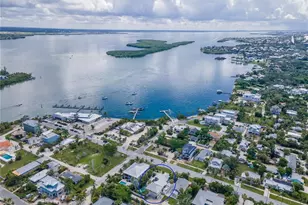 701 Broadway St, Longboat Key, FL 34228 - Photo 37