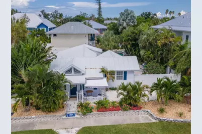 701 Broadway Street, Longboat Key, FL 34228 - Photo 33
