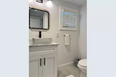 701 Broadway Street, Longboat Key, FL 34228 - Photo 19