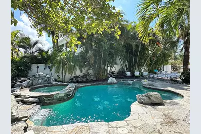 701 Broadway Street, Longboat Key, FL 34228 - Photo 29