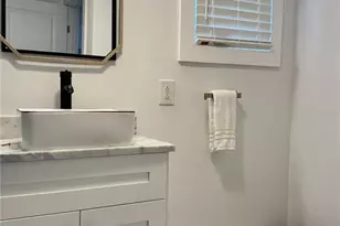 701 Broadway St, Longboat Key, FL 34228 - Photo 23