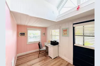 701 Broadway Street, Longboat Key, FL 34228 - Photo 25