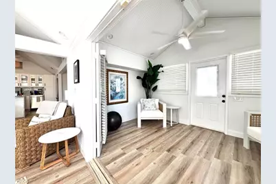 701 Broadway Street, Longboat Key, FL 34228 - Photo 15