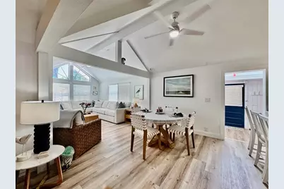 701 Broadway Street, Longboat Key, FL 34228 - Photo 9