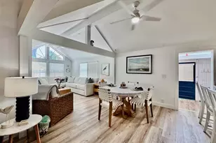 701 Broadway St, Longboat Key, FL 34228 - Photo 9