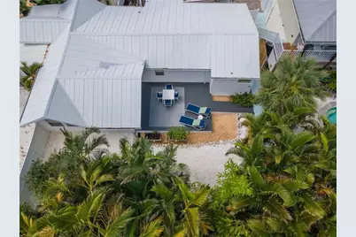 701 Broadway Street, Longboat Key, FL 34228 - Photo 25