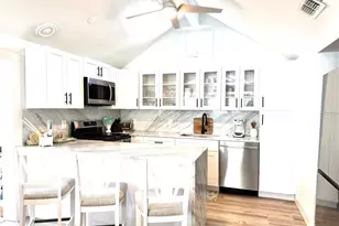 701 Broadway St, Longboat Key, FL 34228 - Photo 7