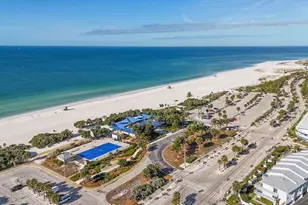 554 S Polk Dr, Sarasota, FL 34236 - Photo 9