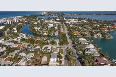 554 S Polk Drive, Sarasota, FL 34236 - Photo 17