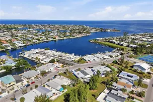 417 63rd St, Holmes Beach, FL 34217 - Photo 25