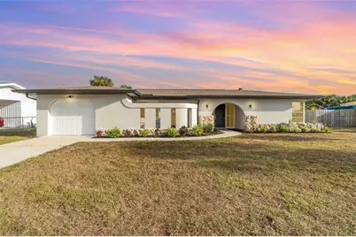 1247 Price Circle NW, Port Charlotte, FL 33948 - Photo 11