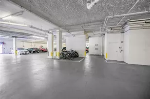 1800 Benjamin Franklin Dr, Sarasota, FL 34236 - Photo 39