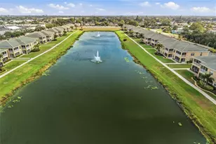 6626 7th Ave Cir W, Bradenton, FL 34209 - Photo 9