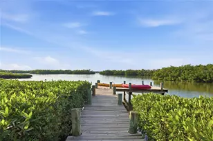 6511 Bayshore Rd, Palmetto, FL 34221 - Photo 9