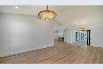 5468 Wilkinson Road, Sarasota, FL 34233 - Photo 23