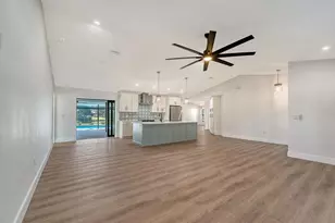 5468 Wilkinson Rd, Sarasota, FL 34233 - Photo 15