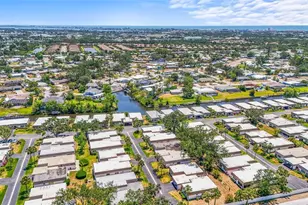 2531 Riverbluff Pkwy, Sarasota, FL 34231 - Photo 47