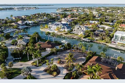 526 N Spoonbill Drive, Sarasota, FL 34236 - Photo 7