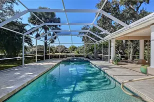 1994 Tom Morris Dr, Sarasota, FL 34240 - Photo 29