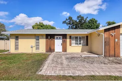 3621 Glen Ridge Lane, Sarasota, FL 34233 - Photo 7