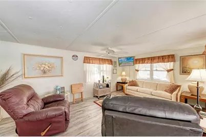 10315 Cortez Road W #17J, Bradenton, FL 34210 - Photo 11