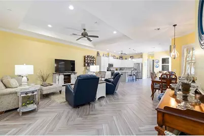 146 E Tampa Avenue, Venice, FL 34285 - Photo 13