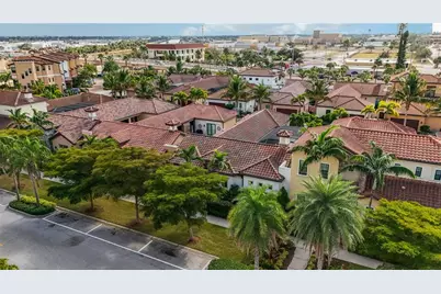 146 E Tampa Avenue, Venice, FL 34285 - Photo 53