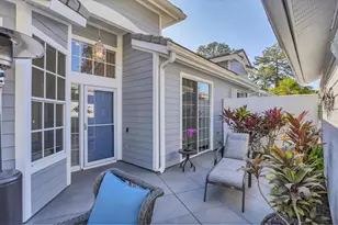 7621 Whitebridge Glen, University Park, FL 34201 - Photo 5