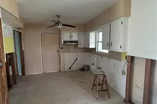 107 Louella Ln, Nokomis, FL 34275 - Photo 5