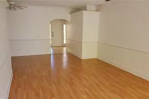 295 Fareham Dr, Venice, FL 34293 - Photo 5