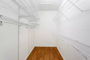 295 Fareham Dr, Venice, FL 34293 - Photo 25