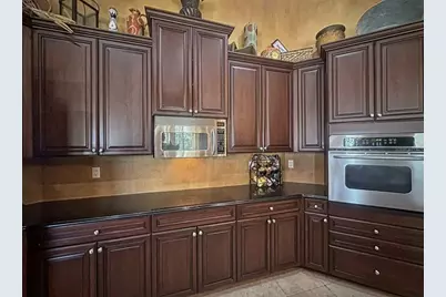 110 Portofino Drive, North Venice, FL 34275 - Photo 13