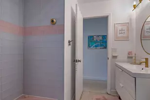 2740 Bruce Ln, Sarasota, FL 34237 - Photo 23