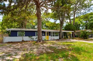 2740 Bruce Ln, Sarasota, FL 34237 - Photo 37