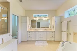 13648 Heritage Way, Sarasota, FL 34240 - Photo 47