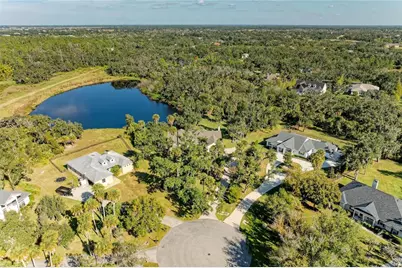 13648 Heritage Way, Sarasota, FL 34240 - Photo 7