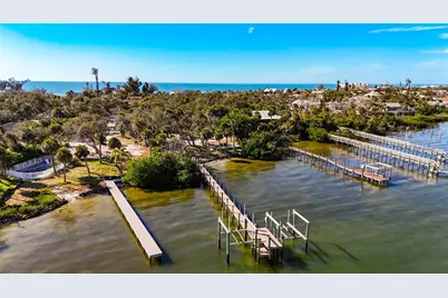 4025 Bay Oaks Circle, Englewood, FL 34223 - Photo 21