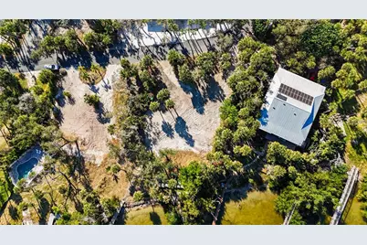 4025 Bay Oaks Circle, Englewood, FL 34223 - Photo 13