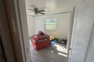 111 Palm Ave E, Nokomis, FL 34275 - Photo 9