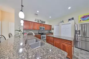 17706 Bridlewood Ct, Parrish, FL 34219 - Photo 17