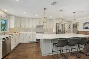 1050 Bogey Ln, Longboat Key, FL 34228 - Photo 9