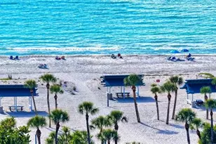 1050 Bogey Ln, Longboat Key, FL 34228 - Photo 53