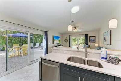 308 58th Street #A, Holmes Beach, FL 34217 - Photo 7