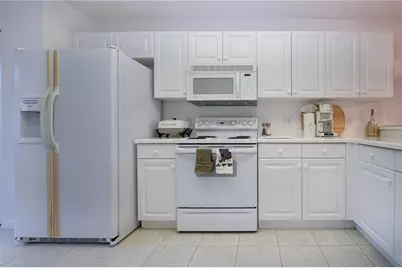 5300 Hyland Hills Avenue #U2016, Sarasota, FL 34241 - Photo 23