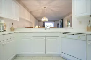 5300 Hyland Hills Ave, Sarasota, FL 34241 - Photo 21