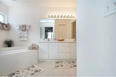 5300 Hyland Hills Avenue #U2016, Sarasota, FL 34241 - Photo 31