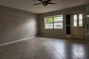 1102 Halton Ct, Sun City Center, FL 33573 - Photo 3