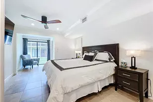 2220 Bahia Vista St, Sarasota, FL 34239 - Photo 23