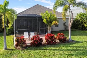 7739 Ridgelake Cir, Bradenton, FL 34203 - Photo 11