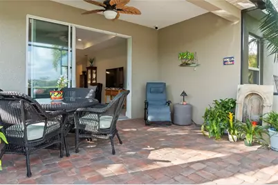 7739 Ridgelake Circle, Bradenton, FL 34203 - Photo 9